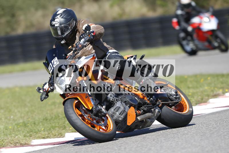 /Archiv-2025/48 25.08.2025 Cornu Master School ADR/gruen-vert/46